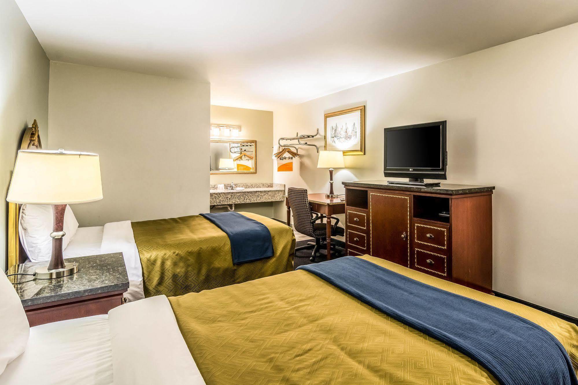 Rodeway Inn พอร์เทจ ภายนอก รูปภาพ